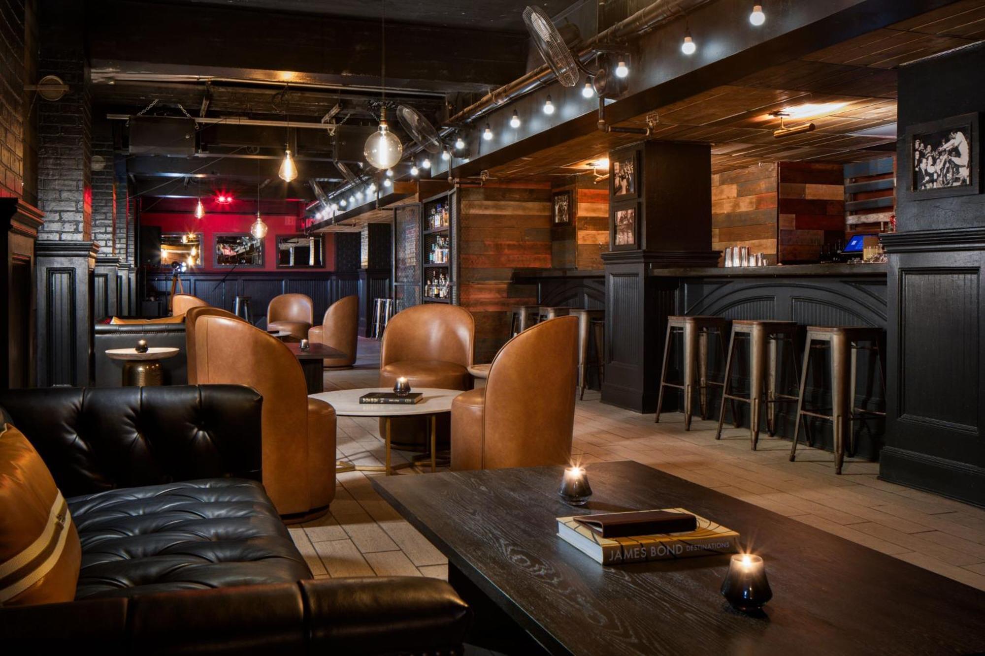 The Lasalle Hotel, Bryan College Station, A Tribute Portfolio Hotel エクステリア 写真