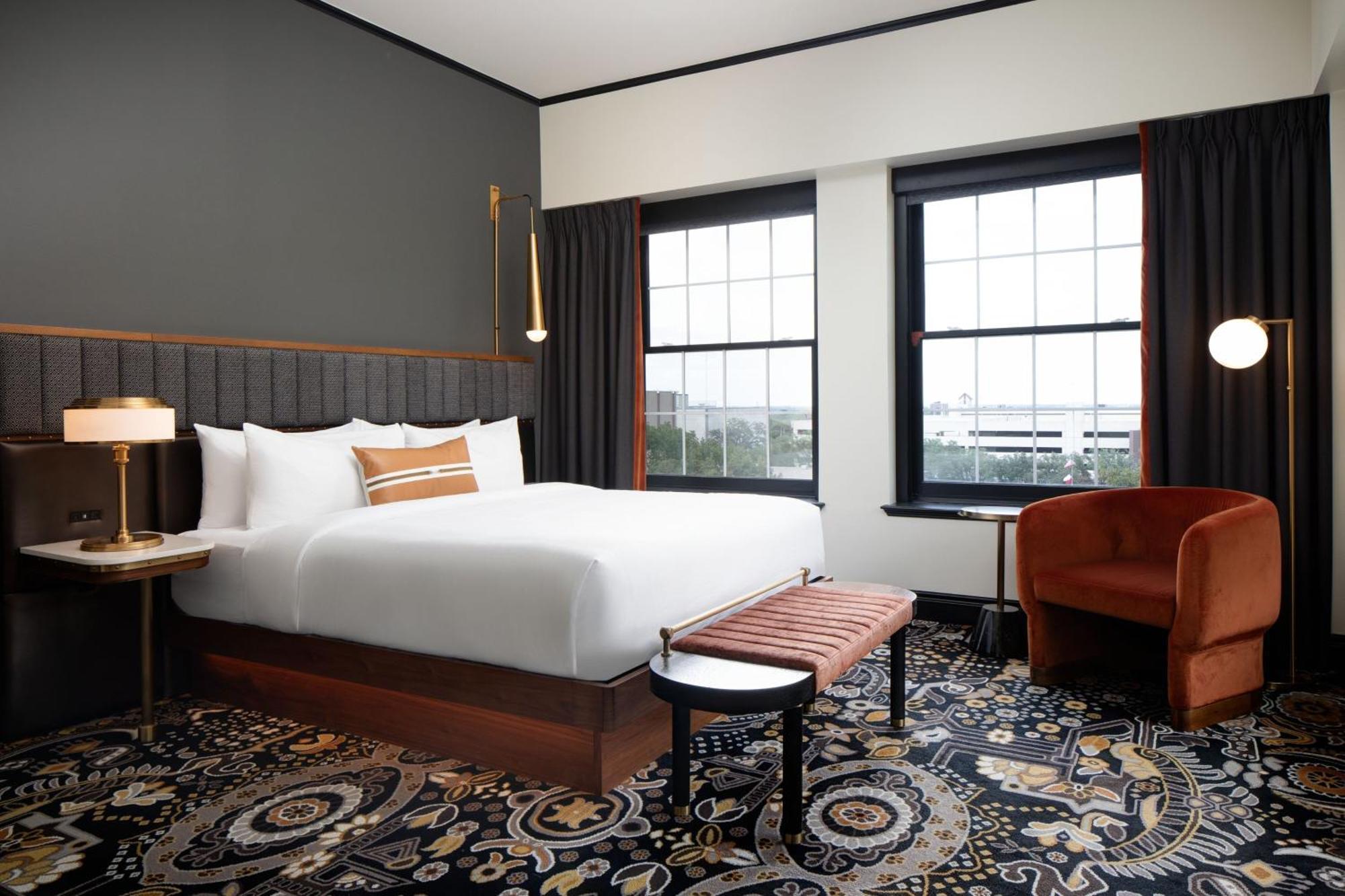 The Lasalle Hotel, Bryan College Station, A Tribute Portfolio Hotel エクステリア 写真