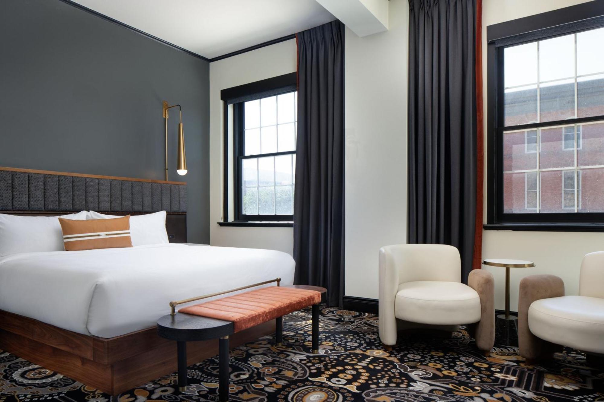 The Lasalle Hotel, Bryan College Station, A Tribute Portfolio Hotel エクステリア 写真