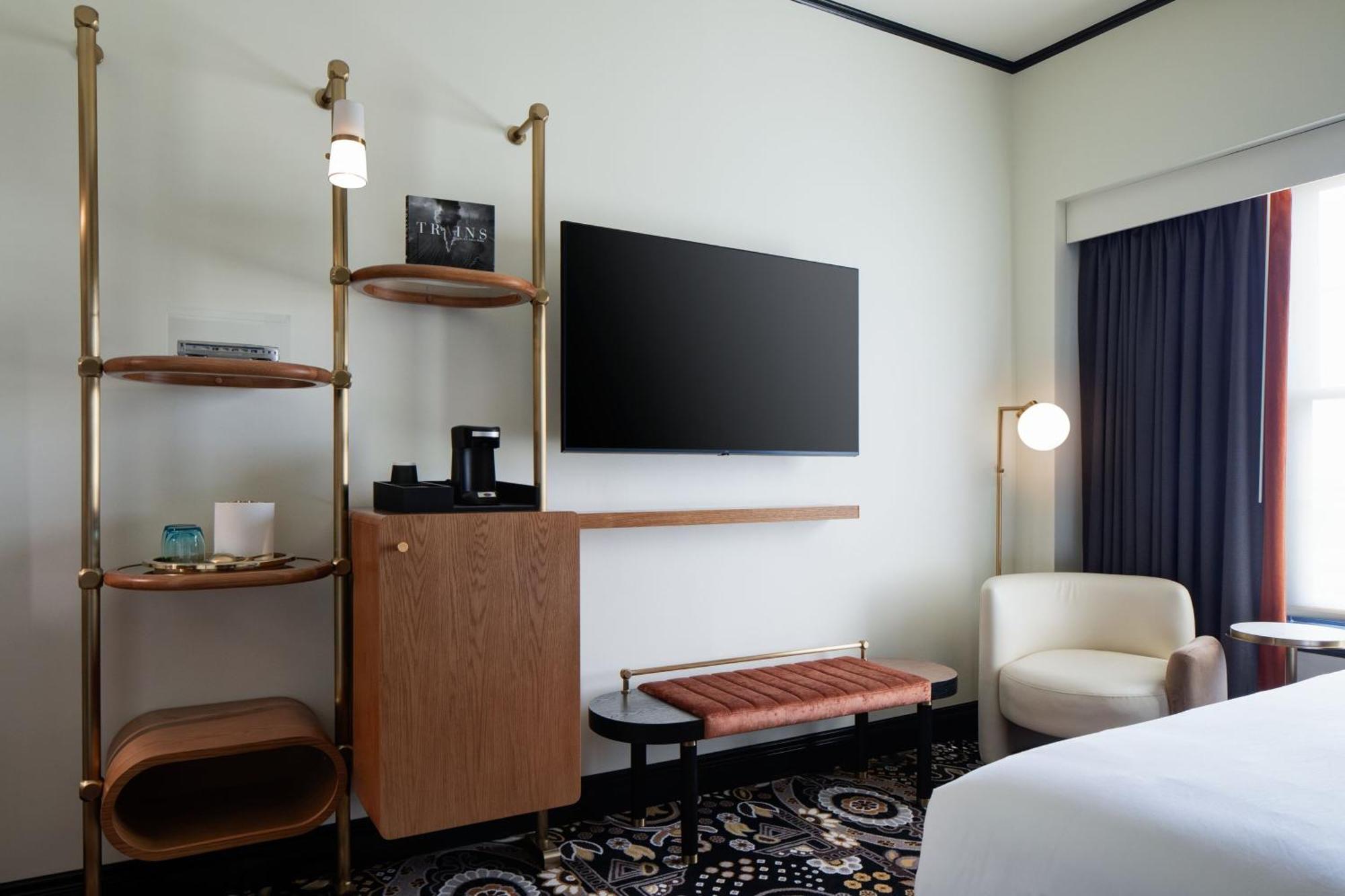 The Lasalle Hotel, Bryan College Station, A Tribute Portfolio Hotel エクステリア 写真